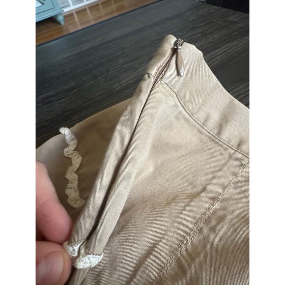 Red Valentino Khaki Beige Side Zip Skirt with Polka-Dot Lace Detail Sz. 4 - Picture 5 of 6